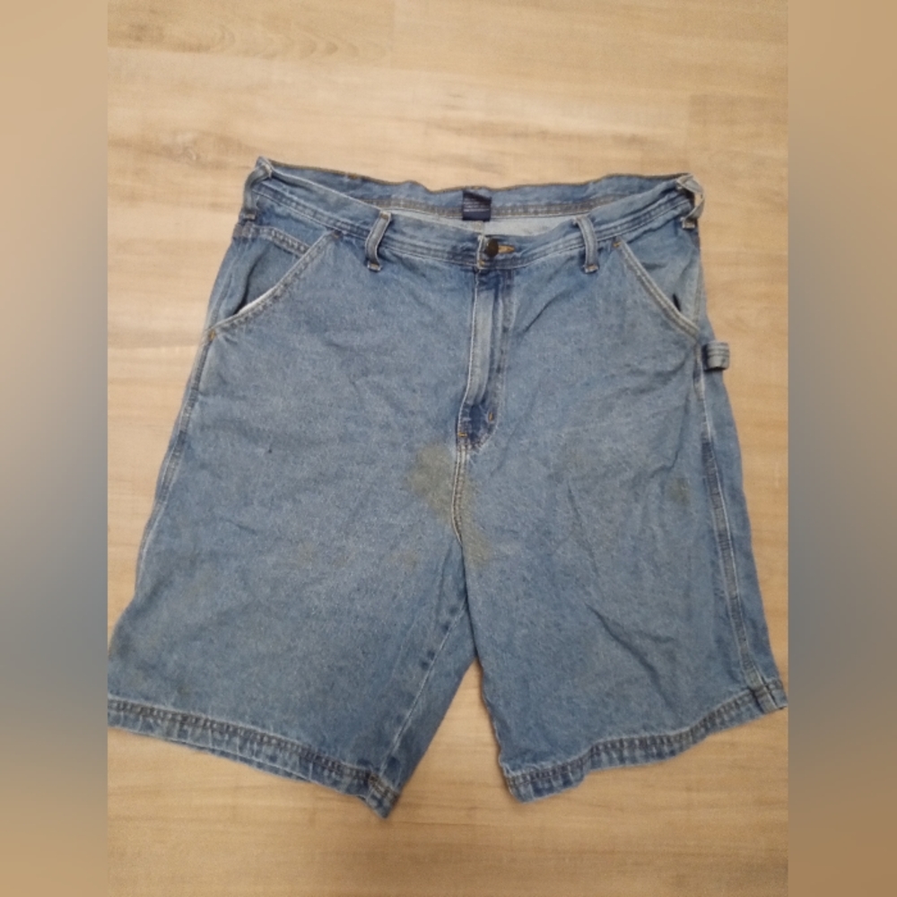 36 cargo shorts